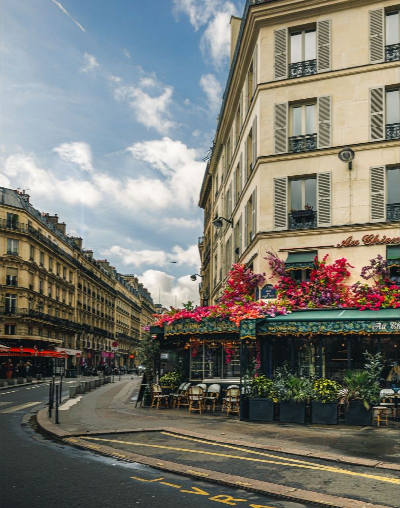 Parisian Cafe (Poster)